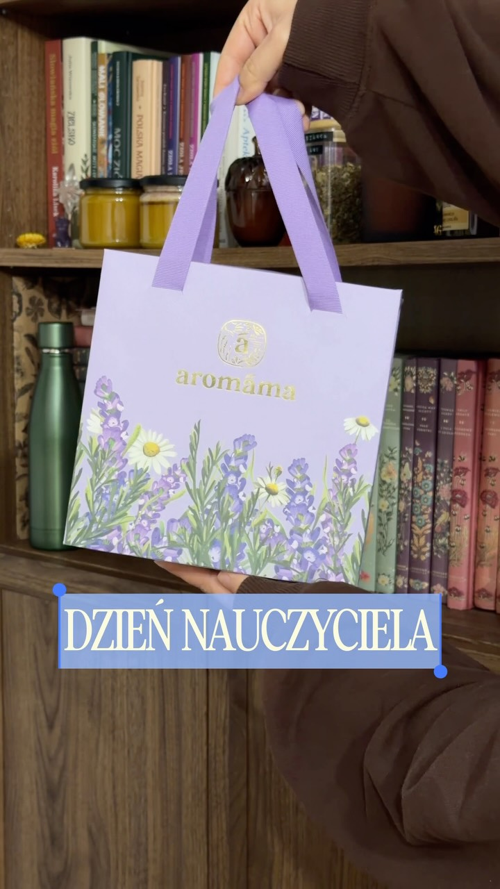 Dzień Nauczyciela zbliża się wielkimi krokami! 👩‍🏫 Szukasz prezentu dla opiekunów swoich dzieci? Sprawdź nasze gotowe pr…